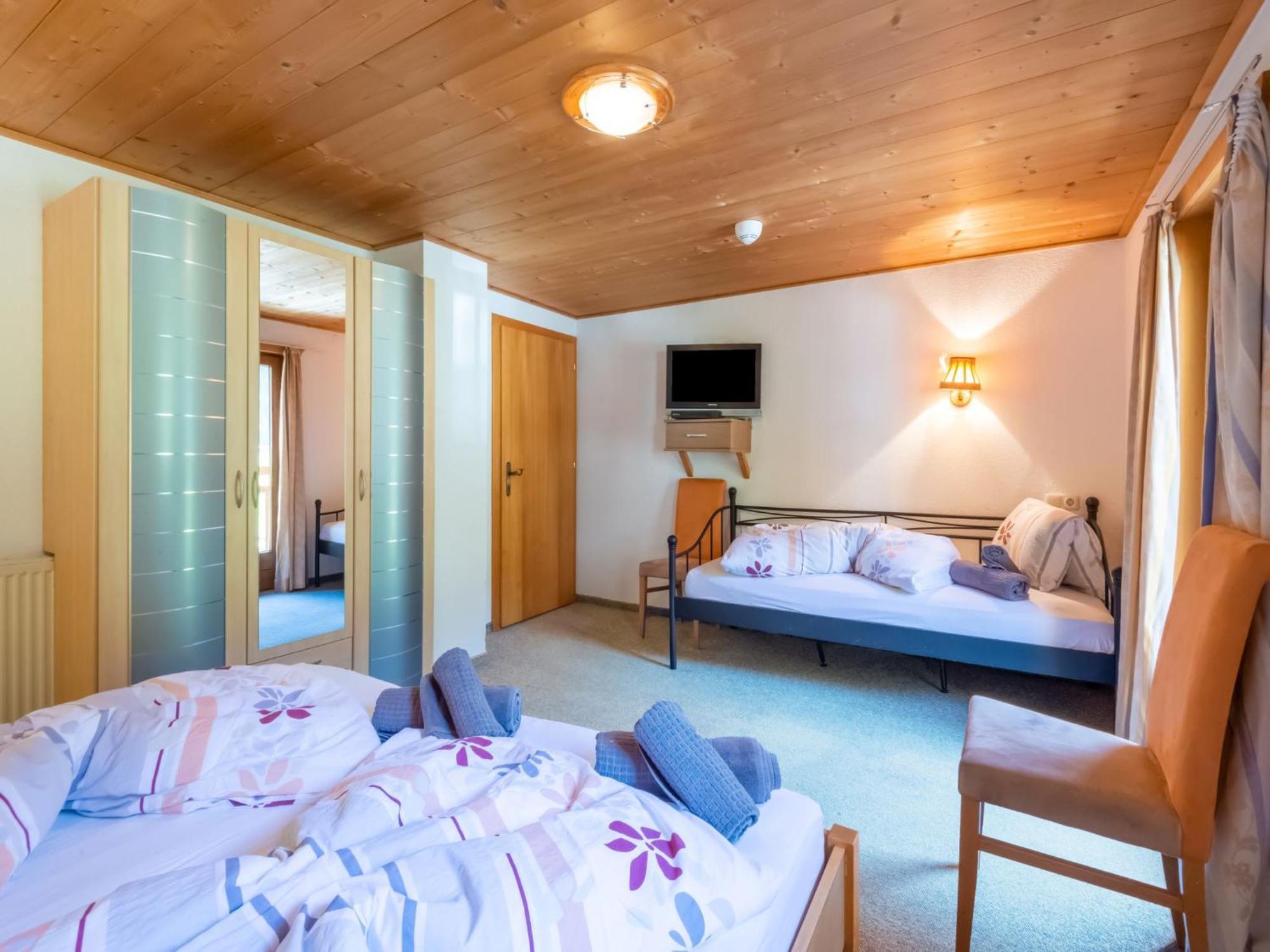 ホテル Haus Anna レンゲンフェルト エクステリア 写真