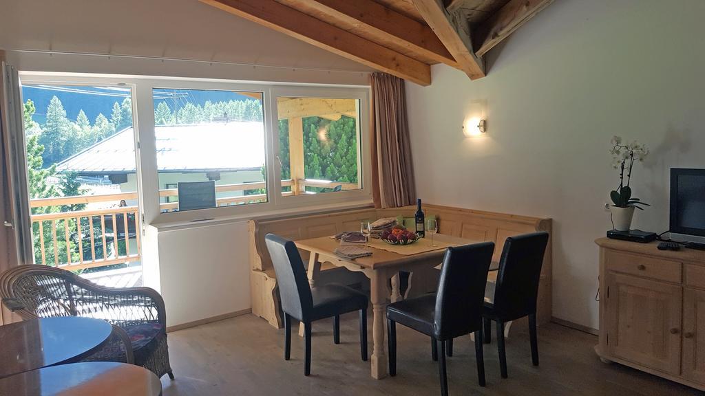 ホテル Haus Anna レンゲンフェルト エクステリア 写真